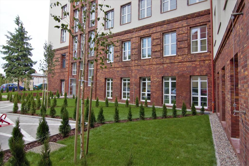 Apartments In - Janosika ชเตชชิน ภายนอก รูปภาพ