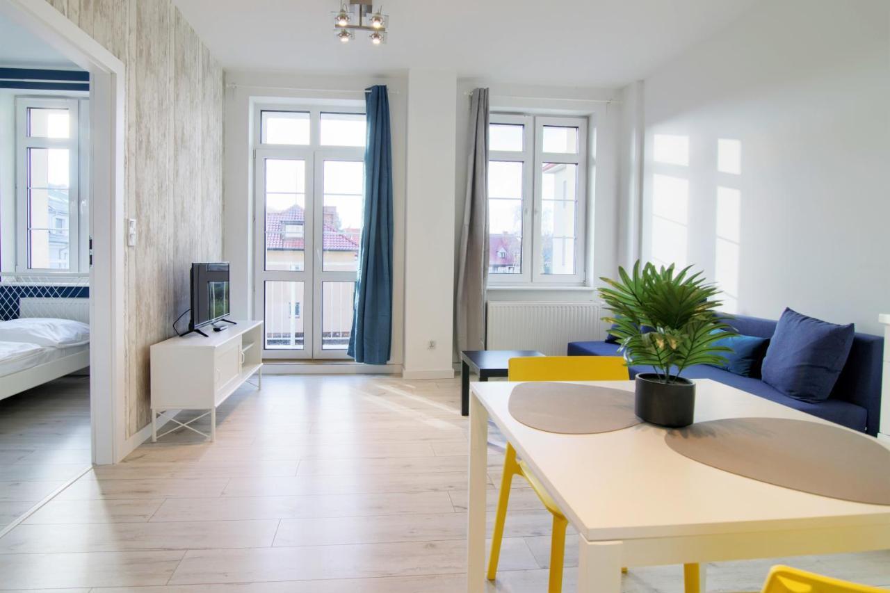 Apartments In - Janosika ชเตชชิน ภายนอก รูปภาพ