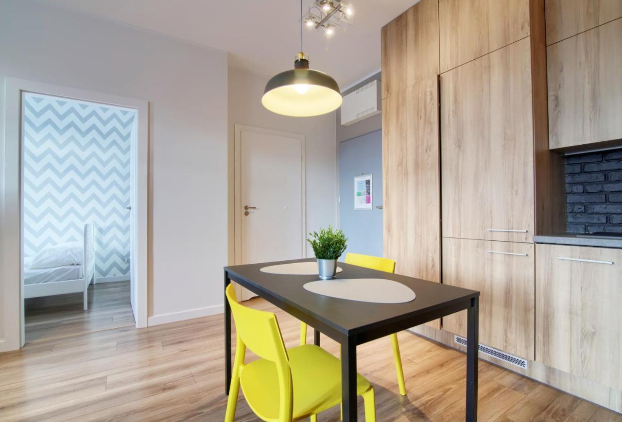 Apartments In - Janosika ชเตชชิน ภายนอก รูปภาพ