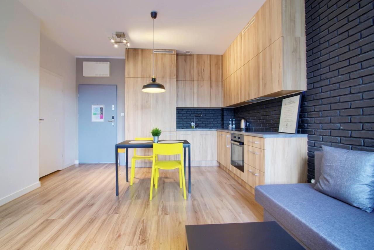 Apartments In - Janosika ชเตชชิน ภายนอก รูปภาพ